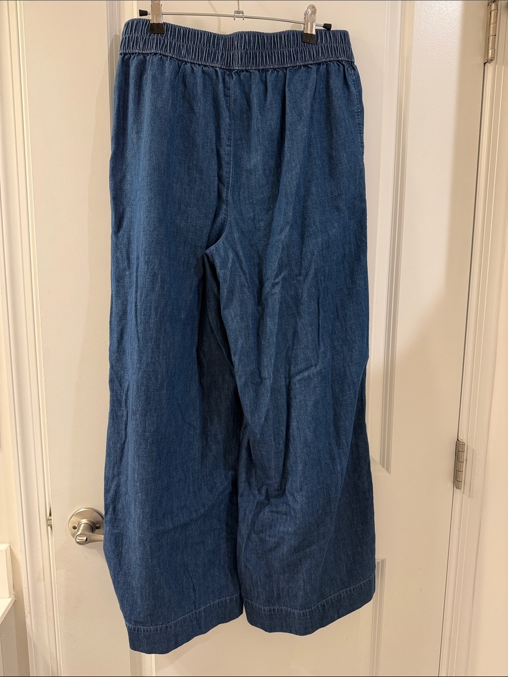 LOFT Wide-Leg Elastic-Waist Denim Pants in Blue - Picture 3 of 4